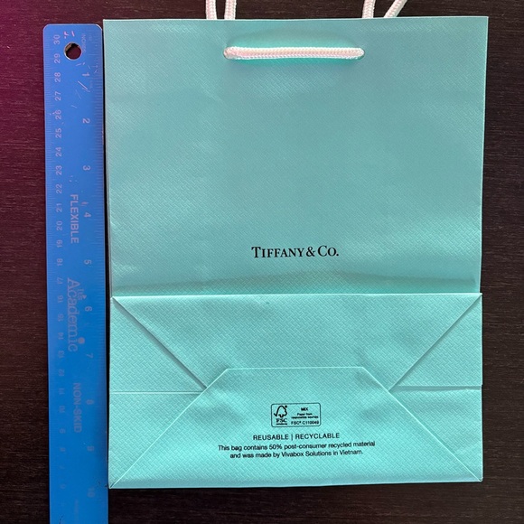 Authentic Tiffany & Co. Turquoise Blue Paper Shopping Bag Gift Bag Brand New - Picture 3 of 4
